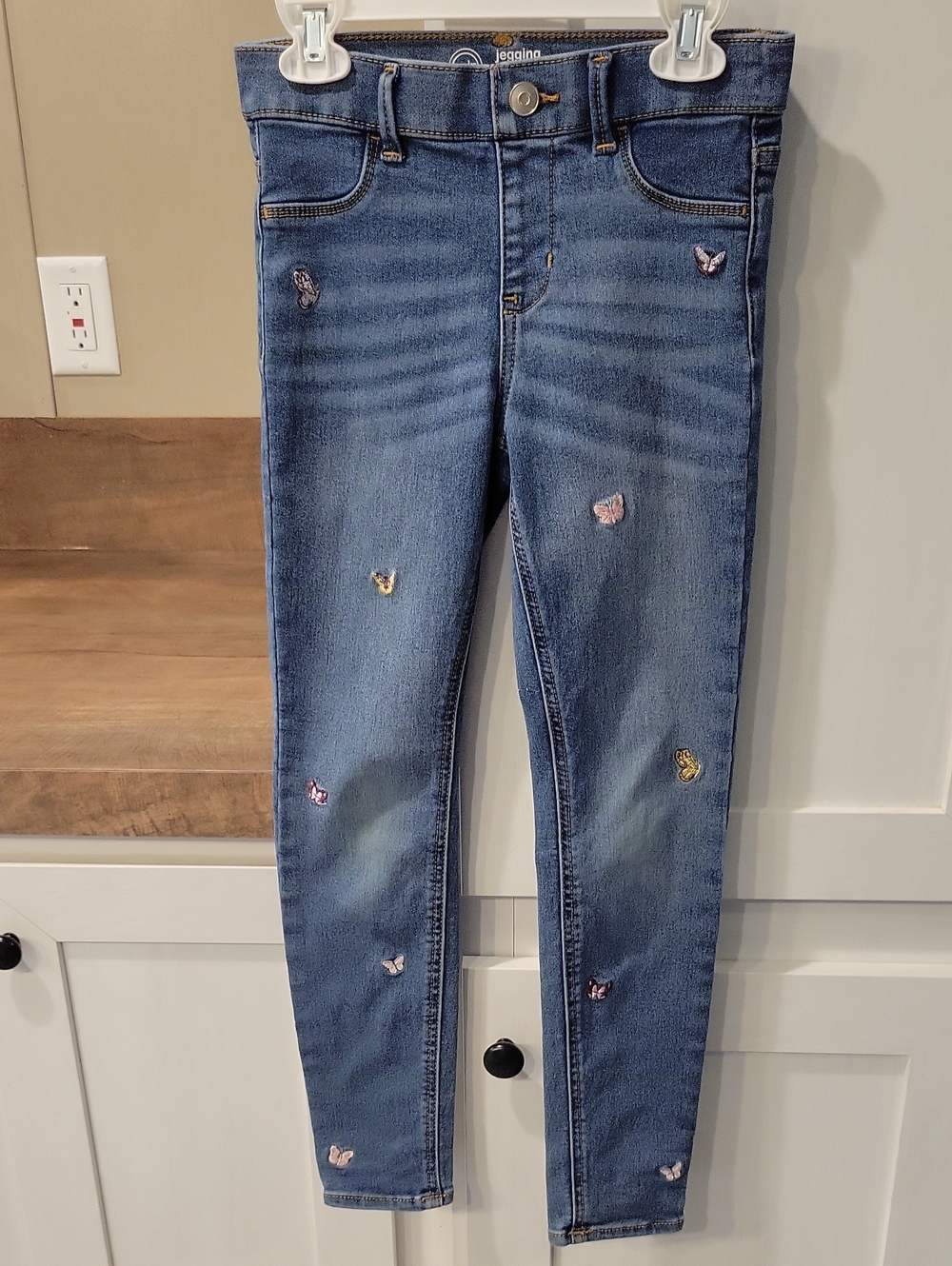 Wonder Nation Girls'  Blue Skinny Jeans with Embroidered Butterflies
